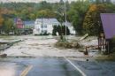 新罕布什尔州被水淹没的道路